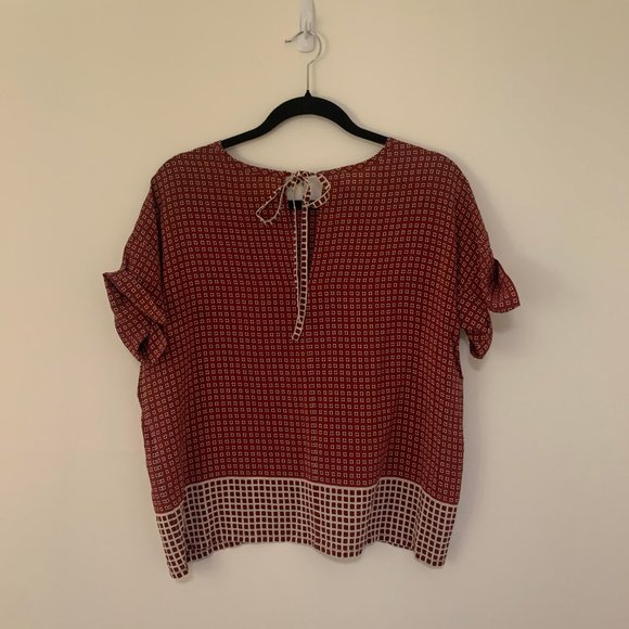 Madewell Red Print Silk Tee w/ Tie Back - Picture 5 of 8